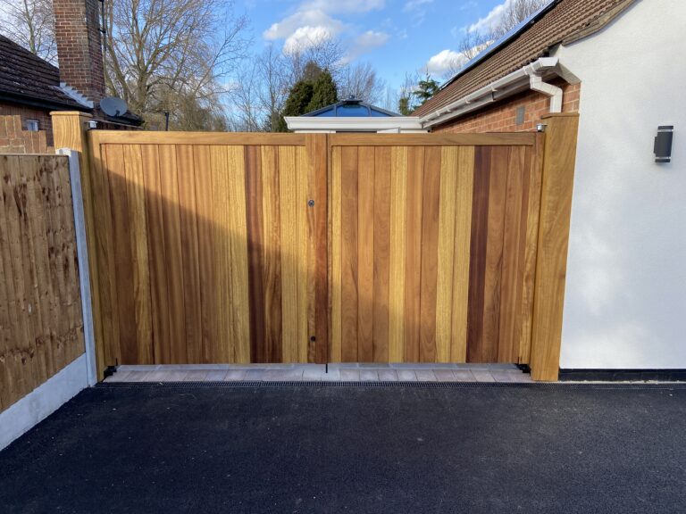Solid Pair of Gates