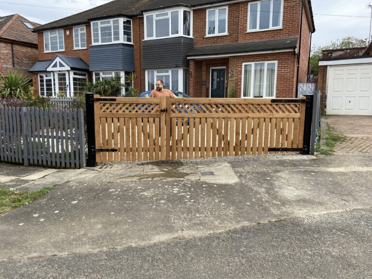 Slatted Timber Drive Gates